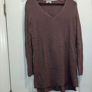 Old navy mauve knit sweater